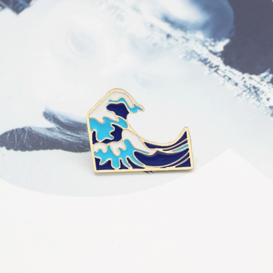 Picture of Tie Tac Lapel Pin Brooches Wave Gold Plated White & Blue Enamel 27mm(1 1/8") x 24mm(1"), 1 Piece
