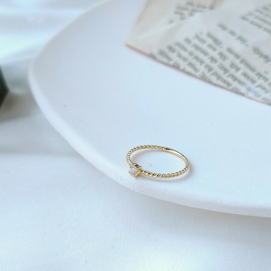 Bild von Umweltfreundlich Exquisit Ins Stil 14K echt Vergoldet Kupfer & Kubisch Zirkonia Uneinstellbar Ring Für Frauen 17mm (US Größe 6.5), 1 Stück