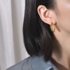 Immagine di Ecologico Semplice & Casual Elegante 18K Oro riempito 304 Acciaio Inossidabile Intrecciato orecchino cerchio Per Donne Festa 2.7cm x 2.5cm, 1 Paio