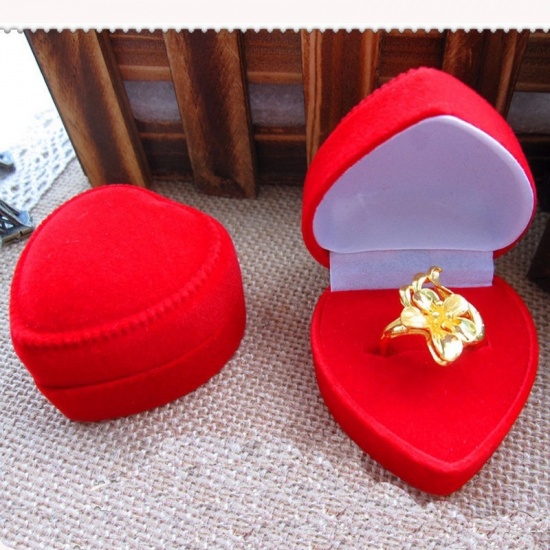 Picture of Flocking Jewelry Gift Boxes Heart Red 48mm x 43mm , 1 Piece